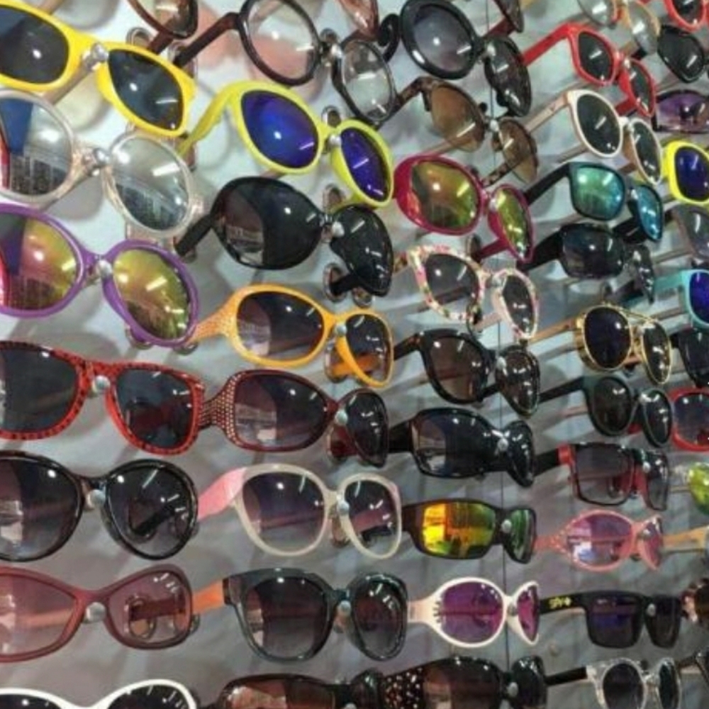 New glasses sets of 5 for $17